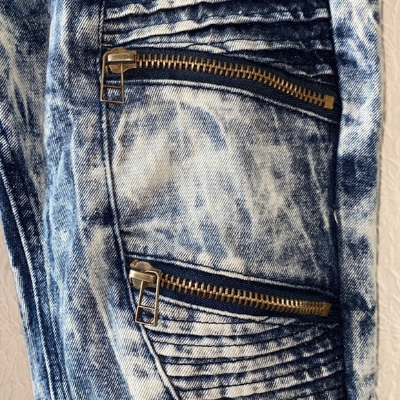 Trillnation Moto Zipper Skinny Fit Jeans - Picture 7 of 13